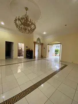 Rumah Bagus di Jl Rawa Simprug, Jakarta Selatan,