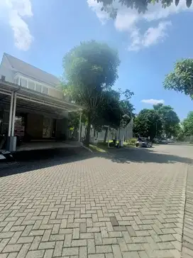 Jual Rumah Minimalis Furnish, Onegate sistem, pinggir taman ciamikkk