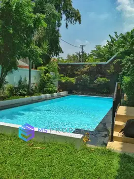 RUMAH SIAP HUNI 2 LANTAI DALAM KOMPLEK SIMPRUG GOLF
