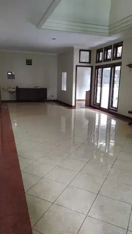 Rumah 2 lantai strategis di Turangga dekat Karawitan Bandung Kota