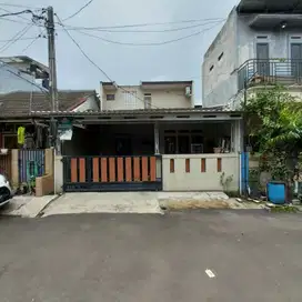 Dijual Rumah 2 Lantai Area Beji Depok 10 Menit Tol Kukusan