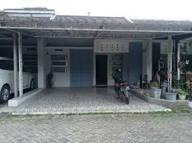 Di jual rumah cluster siap huni lokasi bagus di Arcamanik