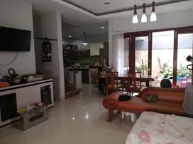 Dijual Rumah Gegerkalong - Bangunan Terawat
