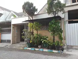 Dijual murah rumah di Kwarasan Sektor 9 Solo Baru Grogol Sukoharjo