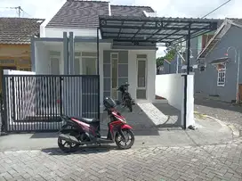 Rumah Baru di Danau Sentani Tengah Sawojajar I Malang