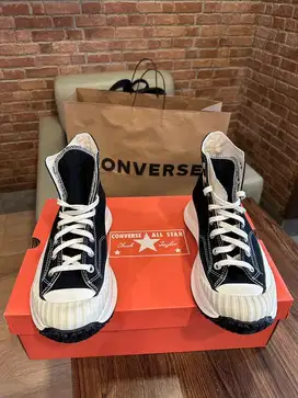 Sepatu converse original chuck 70 AT size 42 kondisi masih baru