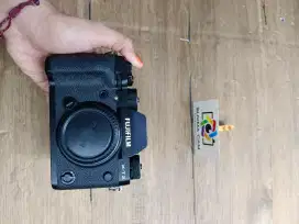 Fuji xt2 body only no minus siap pakai
