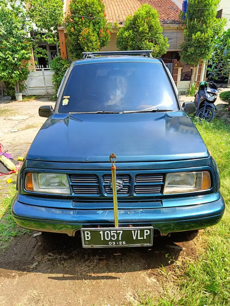 Suzuki Escudo 1.5 Nomade