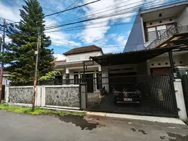 Rumah Bagus Terawat Komplek Strategis Batu Indah Batununggal Bandung