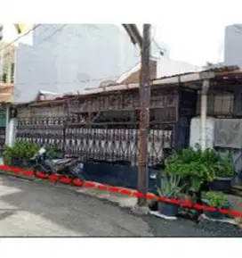 DIJUAL CEPAT : RUMAH HUNI BANGUNAN LAMA DI PETOJO CIDENG JAKARTA PUSAT