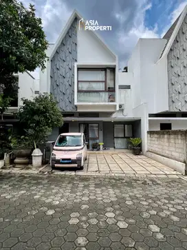 Rumah 2 lantai di Cilandak, Jakarta Selatan
