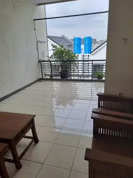 ruko gandeng siap masuk di harapan indah bekasi