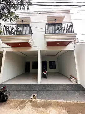 Dijual Unit Rumah Siap Huni Di  Susukan - Ciracas, Jakarta Timur