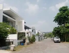 Rumah Bagus Siap Huni Dijual Candi Golf Candisari Semarang