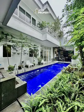 Rumah 2 Lantai di Kebayoran Baru, Jakarta Selatan