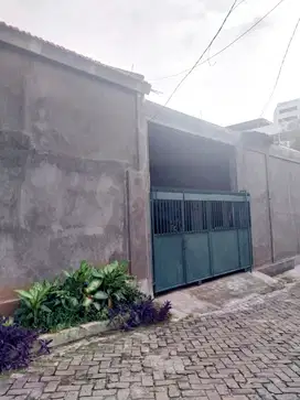 DIJUAL RUMAH TINGGAL SEKALIGUS USAHA KOST2AN