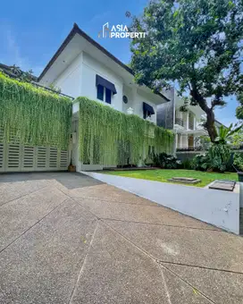 Rumah 2 Lantai di Kebayoran Baru, Jakarta Selatan
