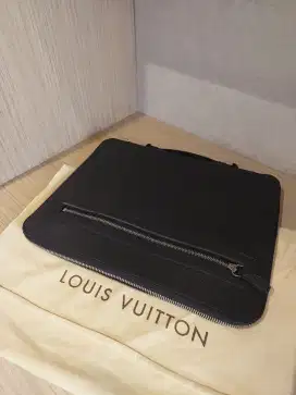 LOUIS VUITTON HAND BAG BUSINESS