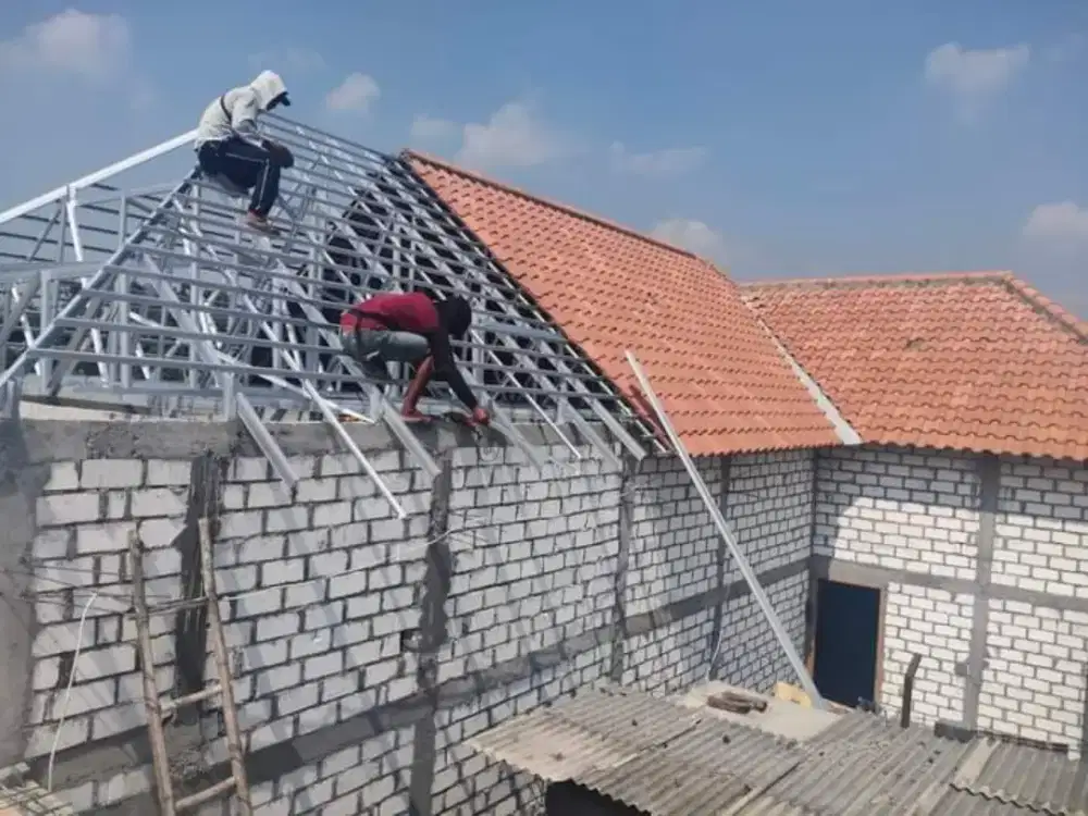 JASA PASANG ATAP BAJA RINGAN