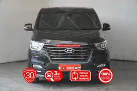 Hyundai H1 XG CRDi 2.5 AT 2018