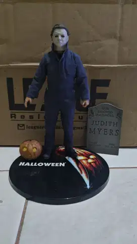Action Figure Michael Myers by Mezco 1:12