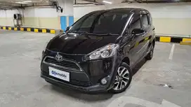 Pajak Panjang TDP 9JT Toyota Sienta 1.5 V Bensin-AT 2017 Hitam