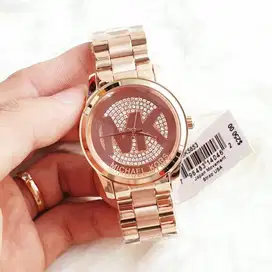 Jam tangan wanita