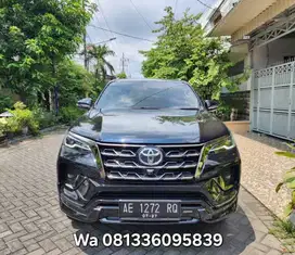 Km.302perak - FORTUNER 2.8 GR SPORT 2022 HITAM DIESEL MATIC