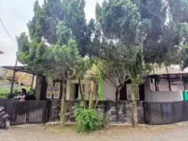 Jual rumah 1 1/5 lantai