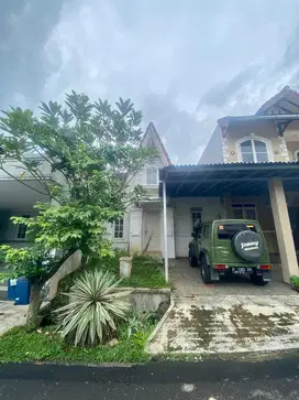 Dijual rumah mungil di dekat Aeon Sentul City