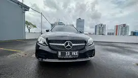 Mercy Mercedes-Benz C300 AMG Line EQ-Boost 2020 (Final Edition)