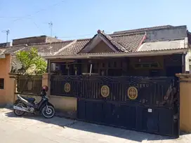 Rumah Hook Luas 102 Harga Murah Terjangkau Gedongan Karanganyar (AD)