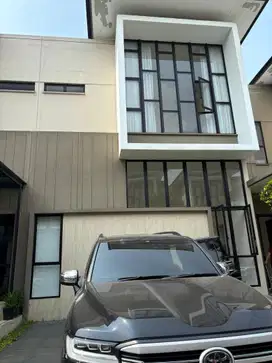 Disewakan rumah bagus didalam cluster Semayang - Asya - Cakung - Jakar