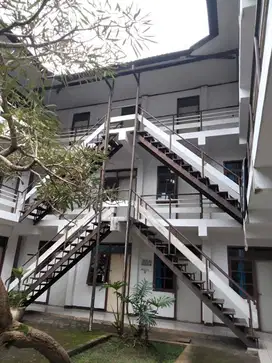 Dijual Kosan 3 Lantai Sangat Strategis Area Hegarmanah Bandung