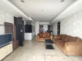Disewakan AptThe Royale Springhill Kemayoran 3+1BR Luas 196m2 VR1118
