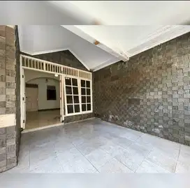 Dijual rumah Dekat stasiun Perumnas Klender Jakarta timur