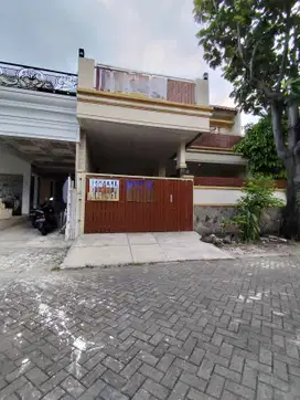 DIjual Cepat Ruamh Raffles Hill Cibubur siap huni 2 lantai Rapih Bagus