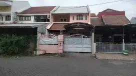 Rumah second di Pantai Mentari dekat Kenjeran, Mulyosari (code : DVO)
