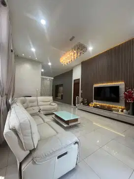 Dijual Lux Siap Huni Dengan Perabot Di Jl Cemara