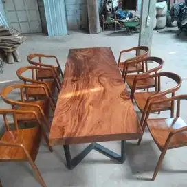 Set Meja Trembesi Kaki Besi Kursi Jati Selly