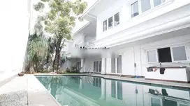 Rumah Mewah Area Galuh Kebayoran baru