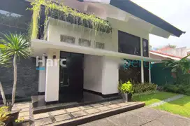 Rumah Cocok Untuk Kantor Area Kebayoran Baru