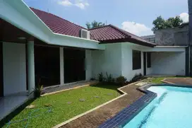 Rumah Bagus Tertawat Area Cipete