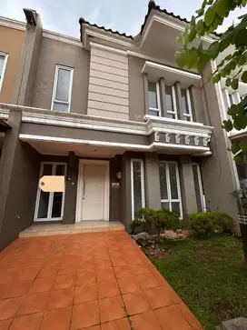 Dijual Cepat Rumah, At Cluster Karelia Village, Gading Serpong