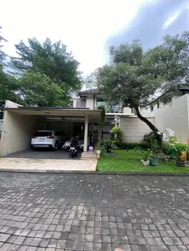 Dijual Rumah Mewah Dengan Interior Moderen di Serenia Hills, Cilandak