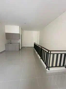 Sewa Ruko Verona Junction Gading Serpong Baru 2 lantai