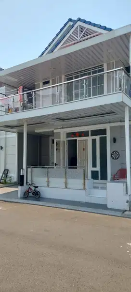 Rumah Lavon Swan City (Uk 8x12M)