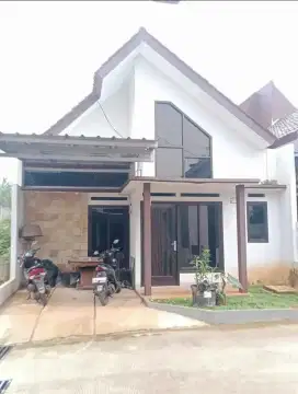 Rumah siap huni dekat pintu Toll Sawangan