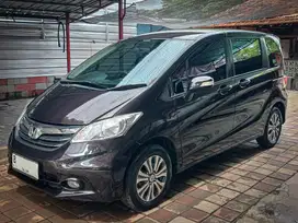 Honda Freed 2014 Bensin
