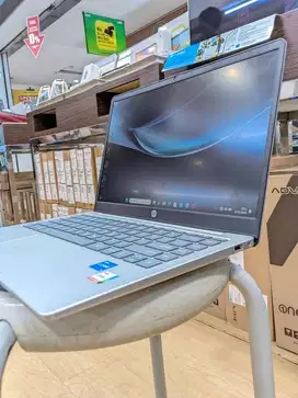 HP 14s-dq5227T/Core i5-1235U/8GB/512GB/14″ FHD IPS/Win 11 Home+OHS2021